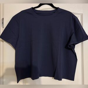 Knix Studio Sleek Cropped T-Shirt